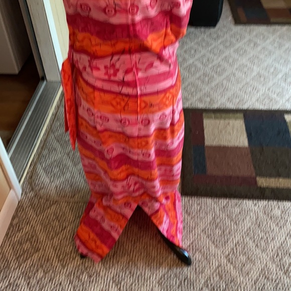 Dress like new!!! - Picture 5 of 8